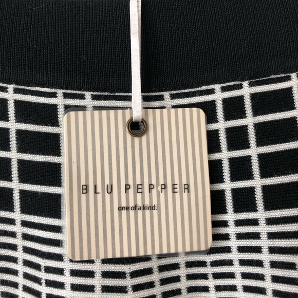 Blue Pepper Black and White Skirt - Picture 2 of 6